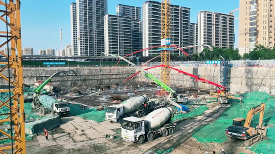31小時(shí)，7000方！特固德商砼圓滿完成中建二局跨國(guó)區(qū)域總部集聚區(qū)項(xiàng)目1#樓筏板混凝土供應(yīng)任務(wù)